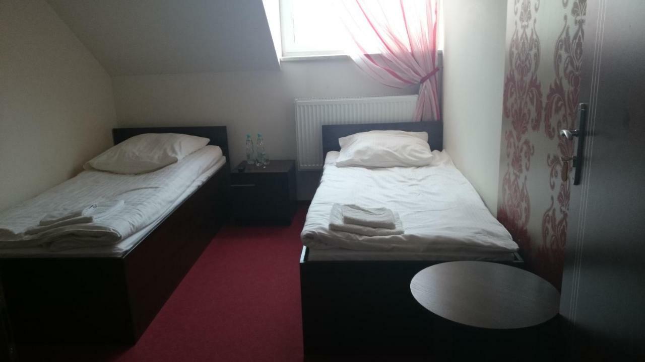 Dworek Anna Otel Podgora Oda fotoğraf